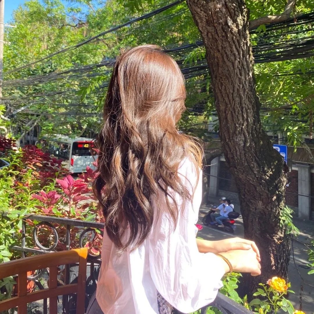 吞噬太阳的女子在线观看